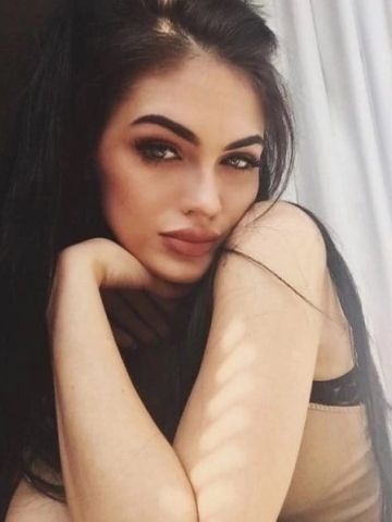 Алина